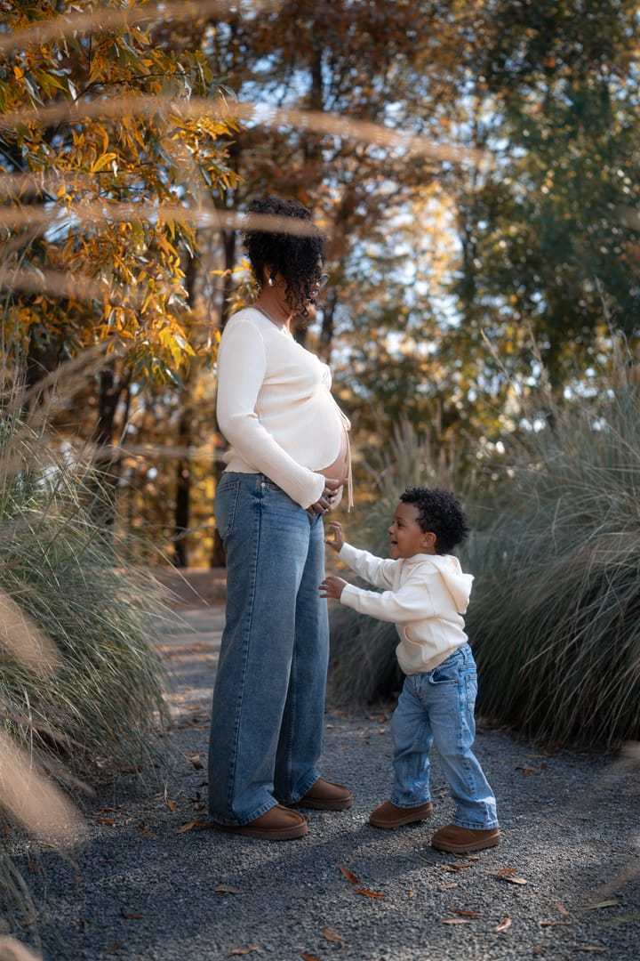 Maternity: Ed & Sierra, photo 7