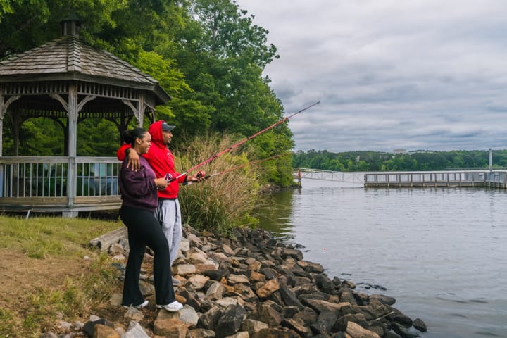 Portrait Sessions at Lake Crabtree, photo 36