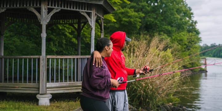 Portrait Sessions at Lake Crabtree, photo 42