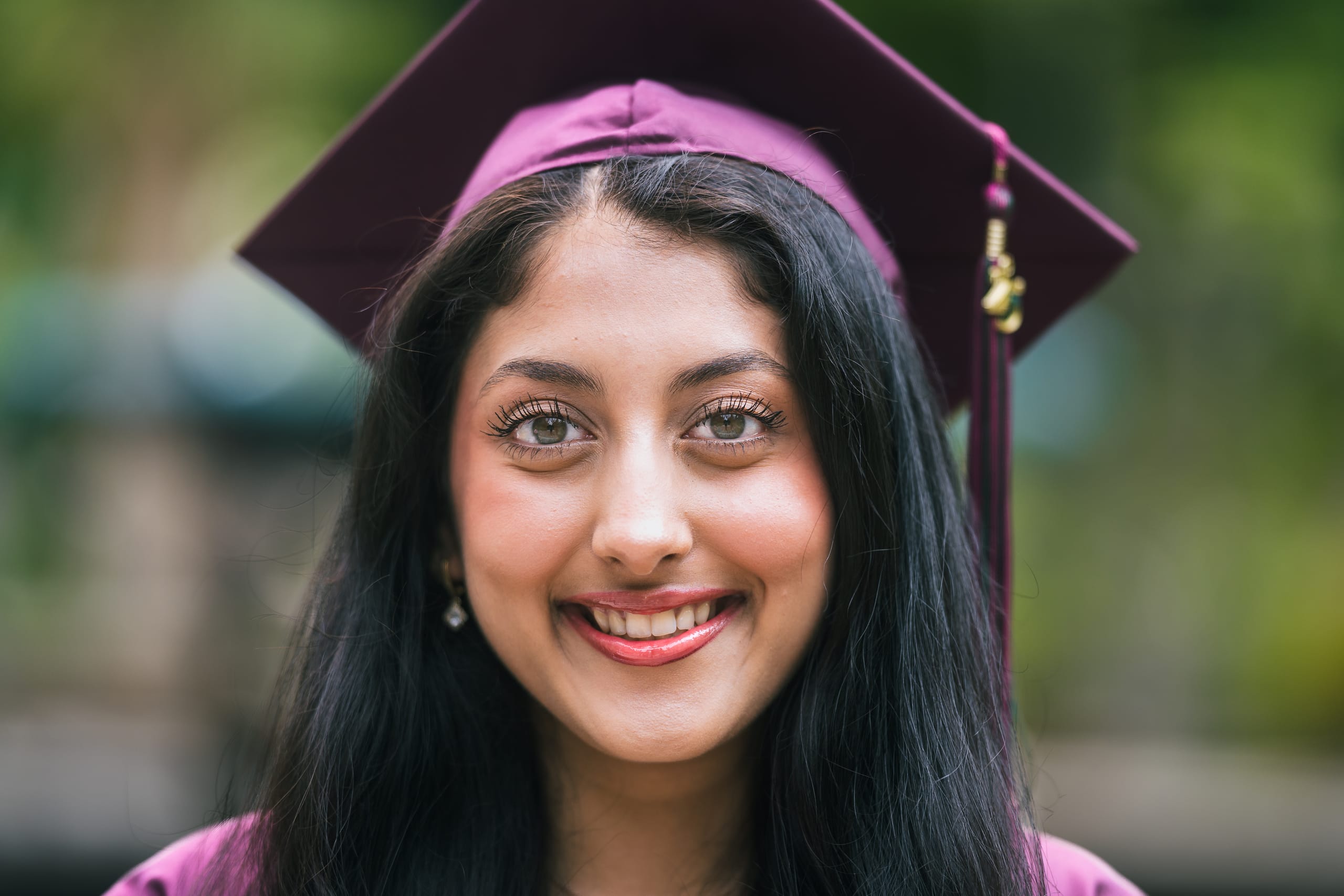 Senior Portraits: Mahi cover photograph