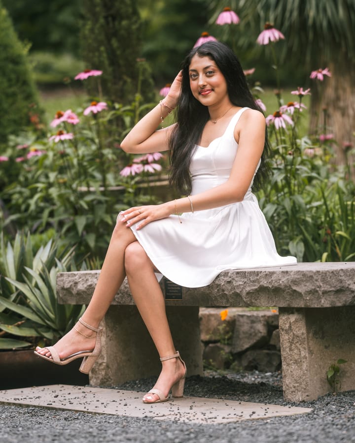 Senior Portraits: Mahi, photo 28