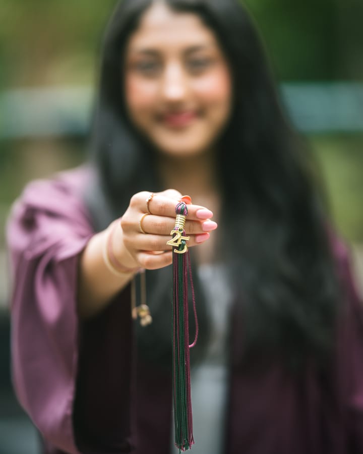 Senior Portraits: Mahi, photo 11
