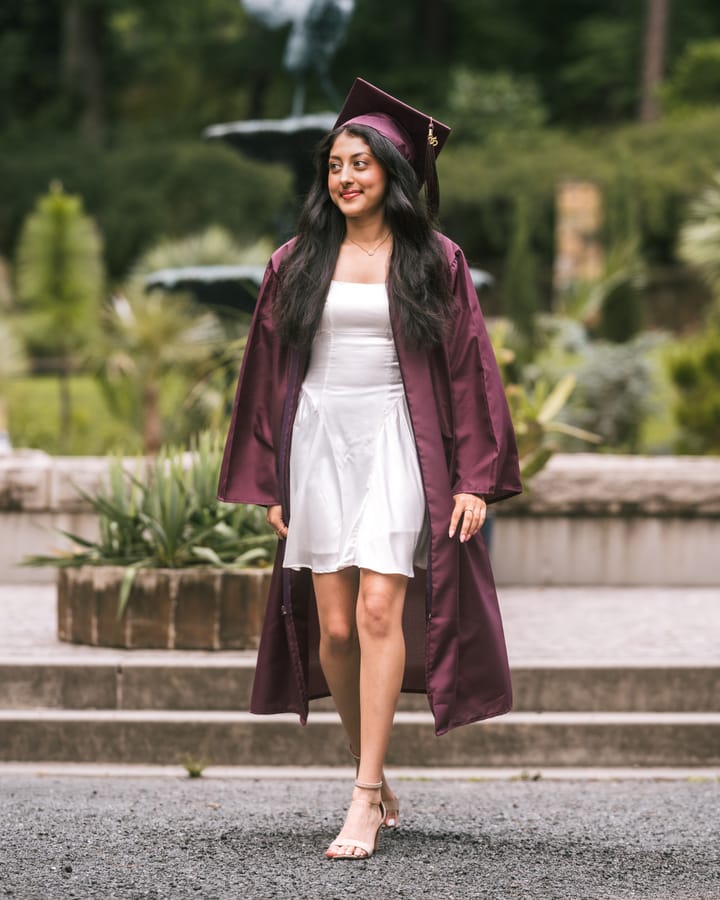 Senior Portraits: Mahi, photo 7
