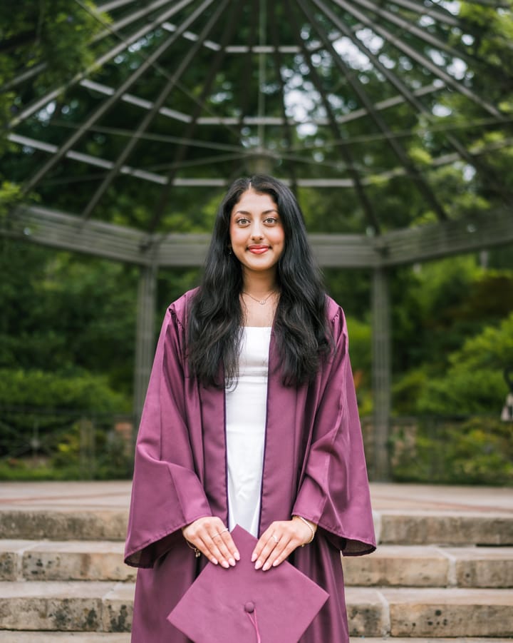 Senior Portraits: Mahi, photo 17