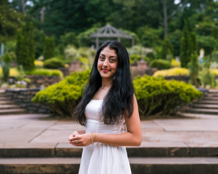 Senior Portraits: Mahi, photo 44