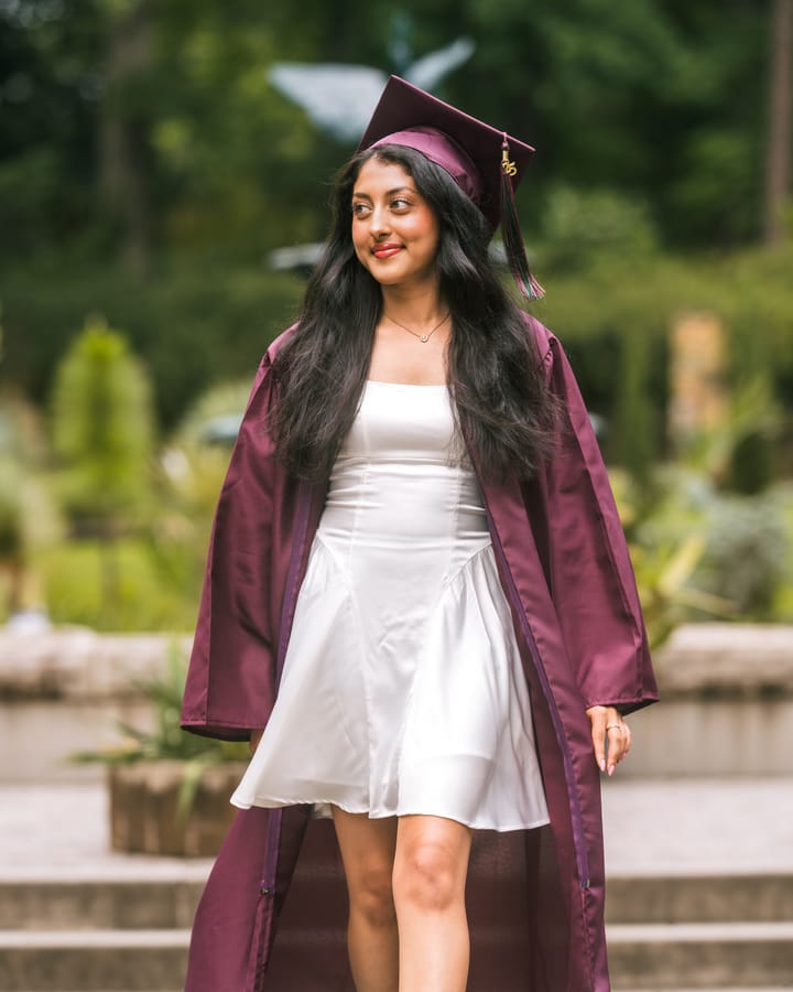 Senior Portraits: Mahi, photo 13